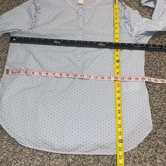 H&M womens cotton blouse size 14 Light Blue partial Button Down business casual - Picture 4 of 17